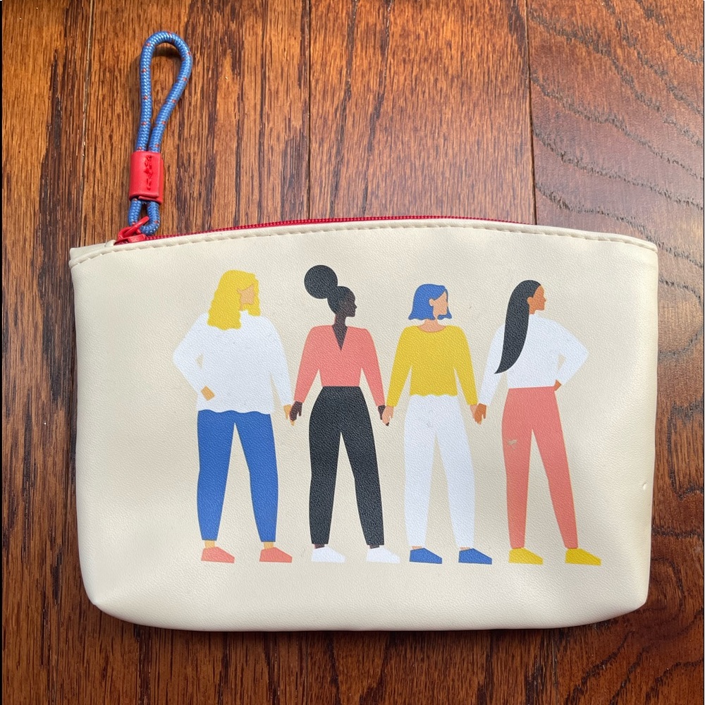 Ipsy Bag👭
